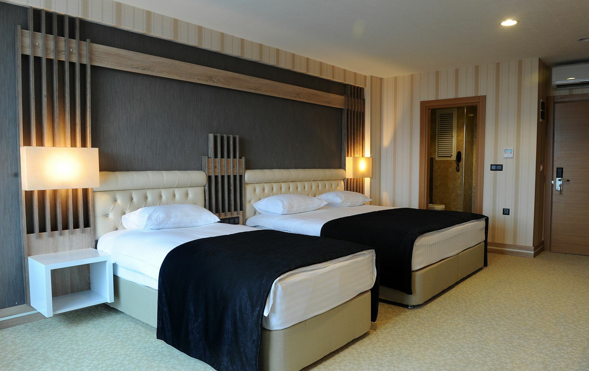 Neba Royal Hotel Samsun Kültér fotó